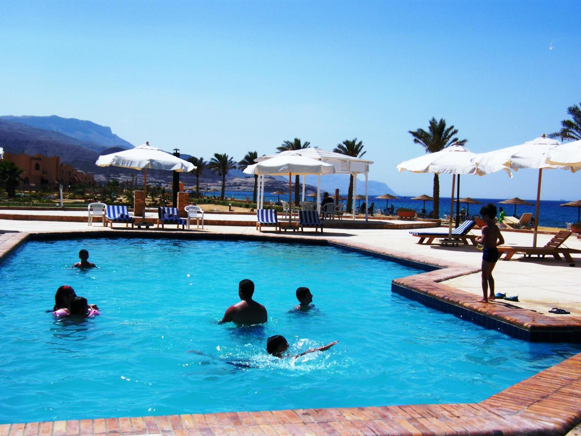 Dome Marina Hotel & Resort Ain Sokhna Айн-Сохна Екстер'єр фото