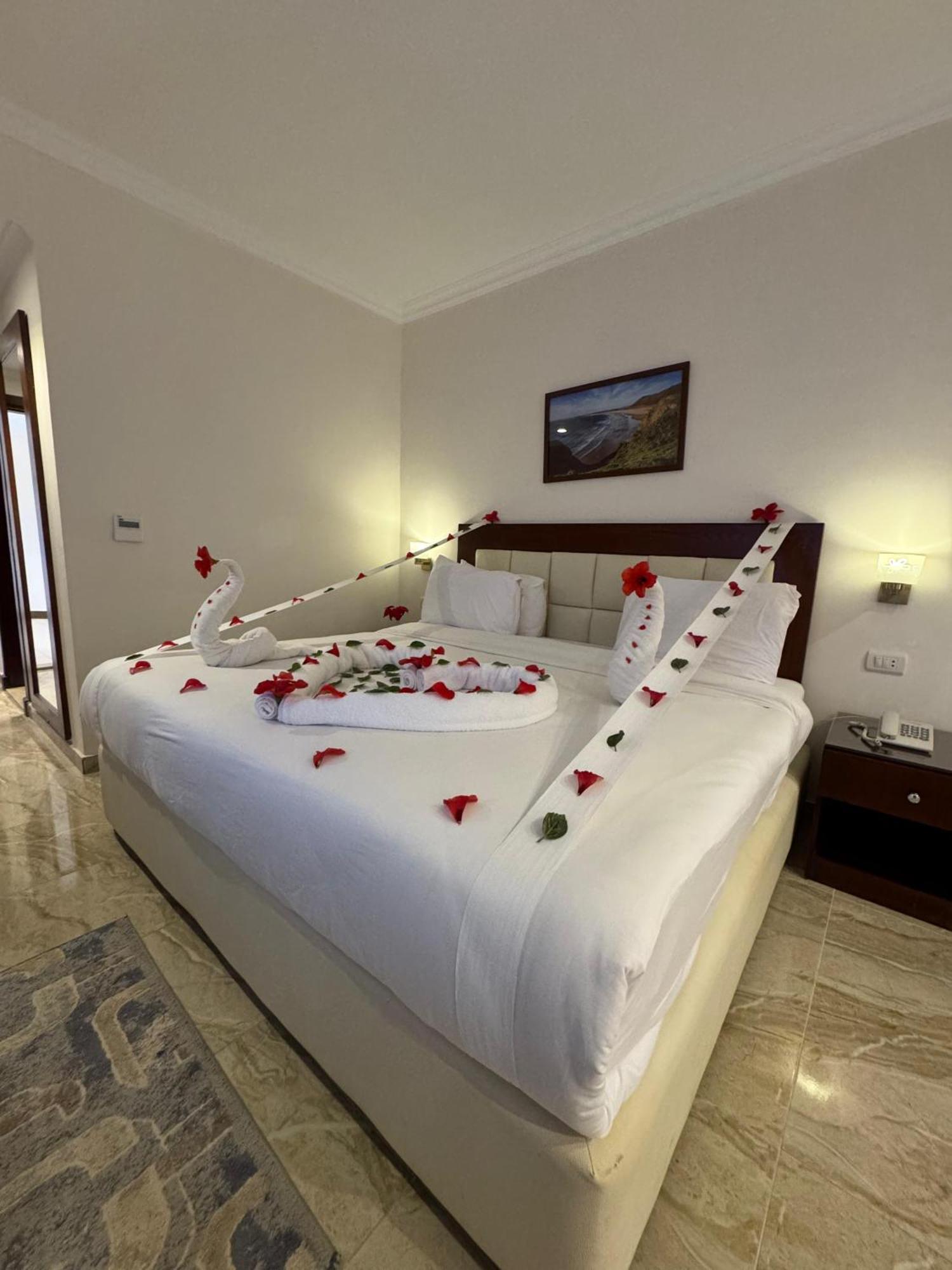 Dome Marina Hotel & Resort Ain Sokhna Айн-Сохна Екстер'єр фото